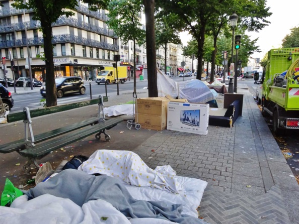 Clandestins : Hidalgo pompissimo ! Clandestins : Hidalgo pompissimo !