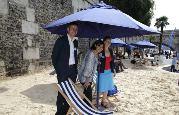 Encore plus grand qu'avec la reine d'Angleterre ! Encore plus grand qu'avec la reine d'Angleterre !