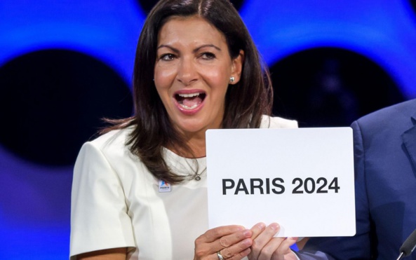 Cousue de fil blanc Cousue de fil blanc