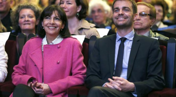 A c'qu'on s'amuse ici ! A c'qu'on s'amuse ici !