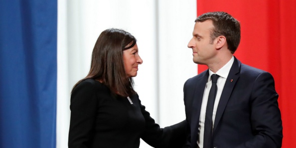 Gaffe aux canines ! Gaffe aux canines !