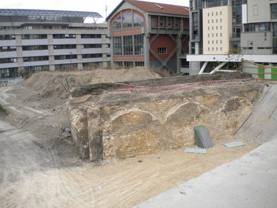 La petite ceinture retourne à l'université ?