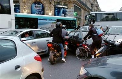  Victoire historique de Delanoë : Paris enfin mis en bouteilles !