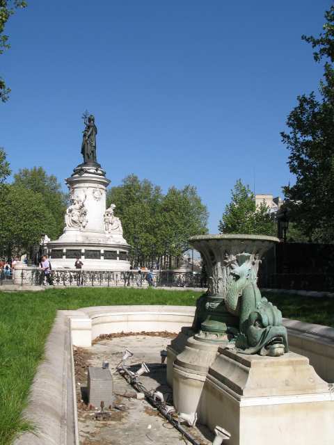 Ce mammifère marin est menacé en plein Paris !