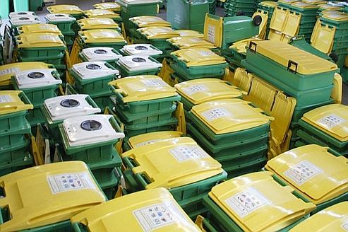 Dures-dures les ordures parisiennes ! Dures-dures les ordures parisiennes !