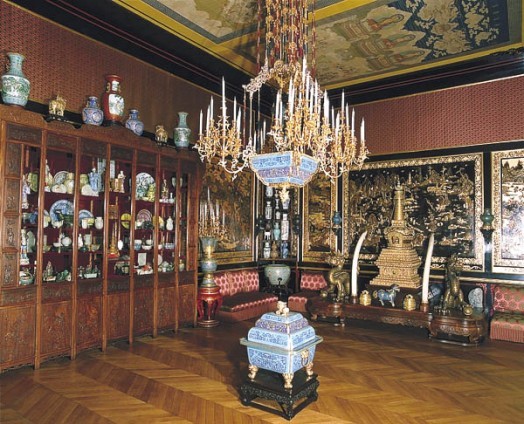 Alerte, alerte ! Ambassade siamoise et musée chinois : les trésors méconnus de Fontainebleau devraient être mieux gardés !!!