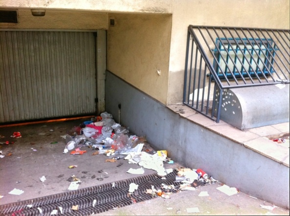 Paris, Poubelle Ville du monde (suite) : Amsterdamned ! Paris, Poubelle Ville du monde (suite) : Amsterdamned !