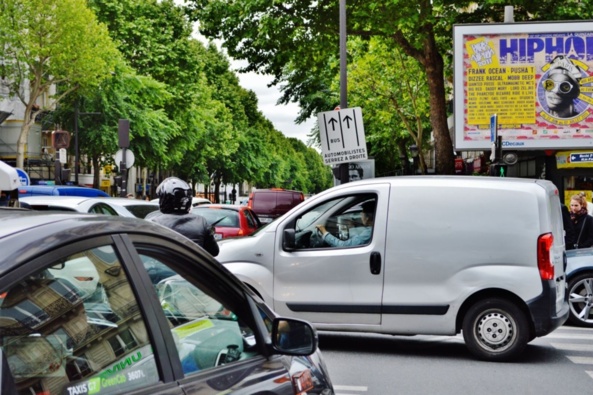 Crassopolis : le 10ème arrondissement à l'abandon ! Crassopolis : le 10ème arrondissement à l'abandon !