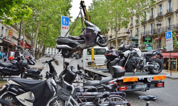 Crassopolis : le 10ème arrondissement à l'abandon ! Crassopolis : le 10ème arrondissement à l'abandon !