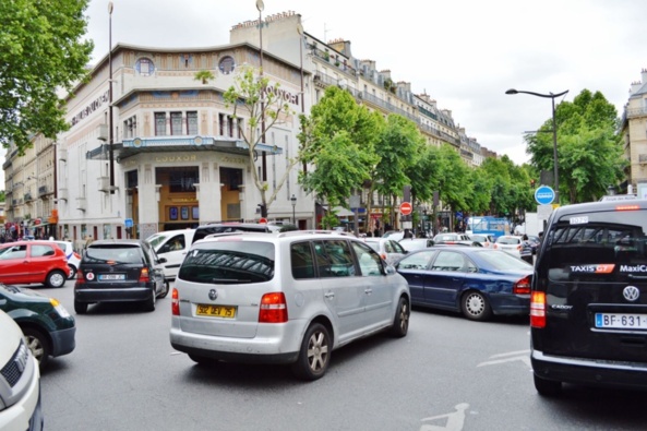 Crassopolis : le 10ème arrondissement à l'abandon ! Crassopolis : le 10ème arrondissement à l'abandon !