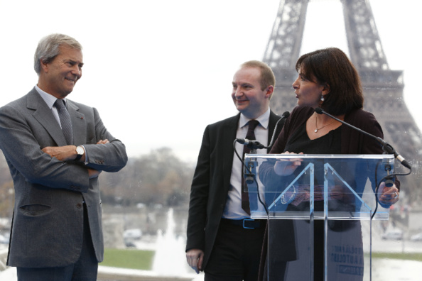 Si je te file 20 milliards, ça me fera bien 2 millions de voix, c'est ça ? Si je te file 20 milliards, ça me fera bien 2 millions de voix, c'est ça ?