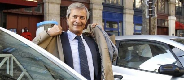 C'est pour éviter que mes copains en affaires se prennent une veste !