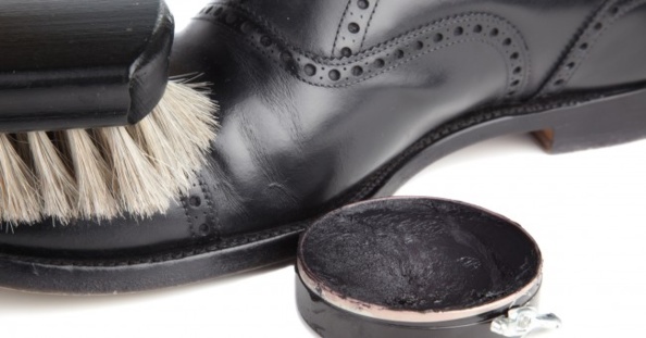 Incroyable ! Le cirage de pompes ne paie plus à l'Elysée ! Incroyable ! Le cirage de pompes ne paie plus à l'Elysée !