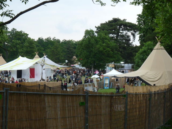 Massacre pour un Bagatelle Massacre pour un Bagatelle