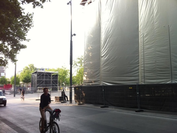 Pas emballante la République emballée ! Pas emballante la République emballée !