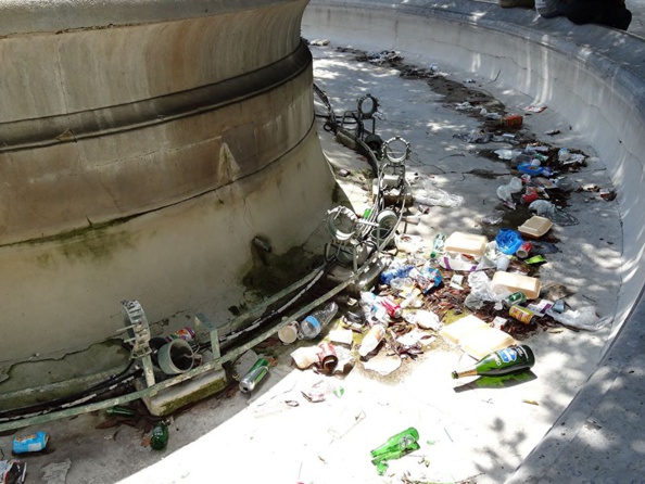 Pariscradopolis fait son sphinx ! Pariscradopolis fait son sphinx !