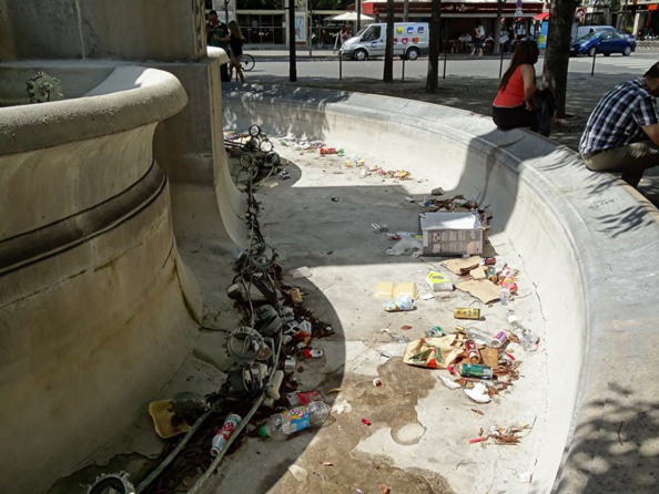 Pariscradopolis fait son sphinx ! Pariscradopolis fait son sphinx !