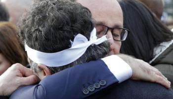 François Hollande, le croque-mort de la République François Hollande, le croque-mort de la République