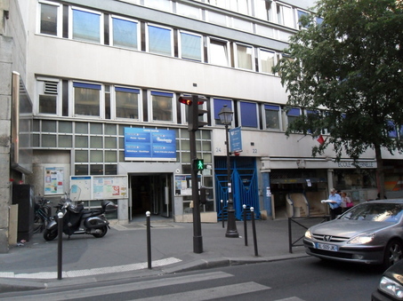 Paris : une bibliothèque fermée pour cause de grève des personnels des équipements sportifs !