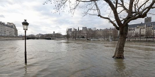 Mairie menacée ...