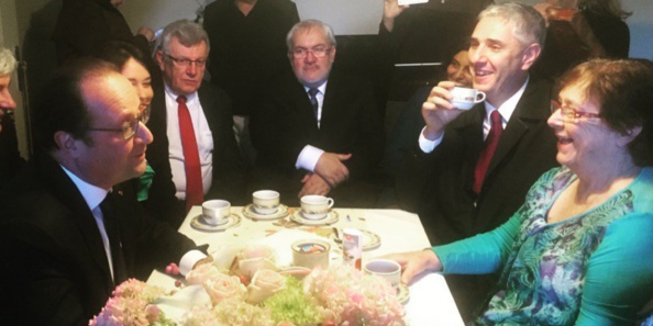 Alors Lucette, encore un peu de gâteau ! Alors Lucette, encore un peu de gâteau !