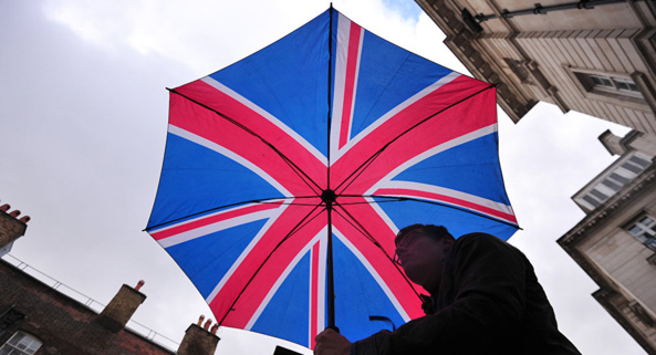 Orageux n'est-il pas ? Orageux n'est-il pas ?