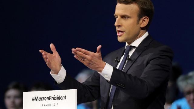 Merci Macron ! Merci Macron !