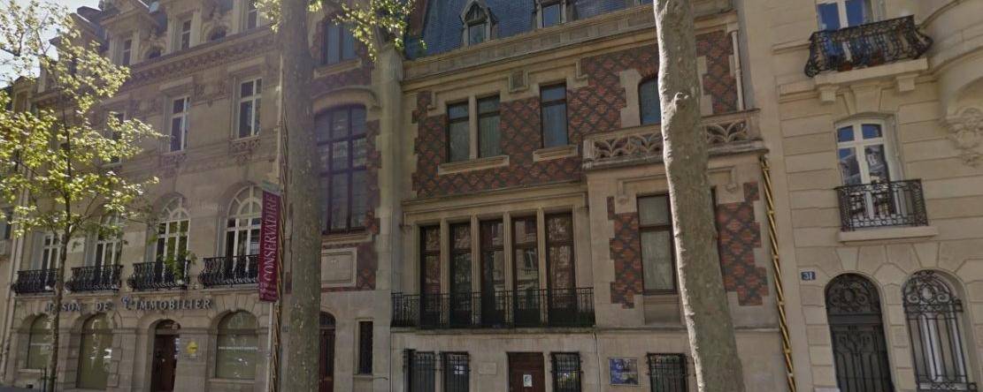 Hidalgo enterre l'Europe pour 200 000 euros l'an ! Hidalgo enterre l'Europe pour 200 000 euros l'an !