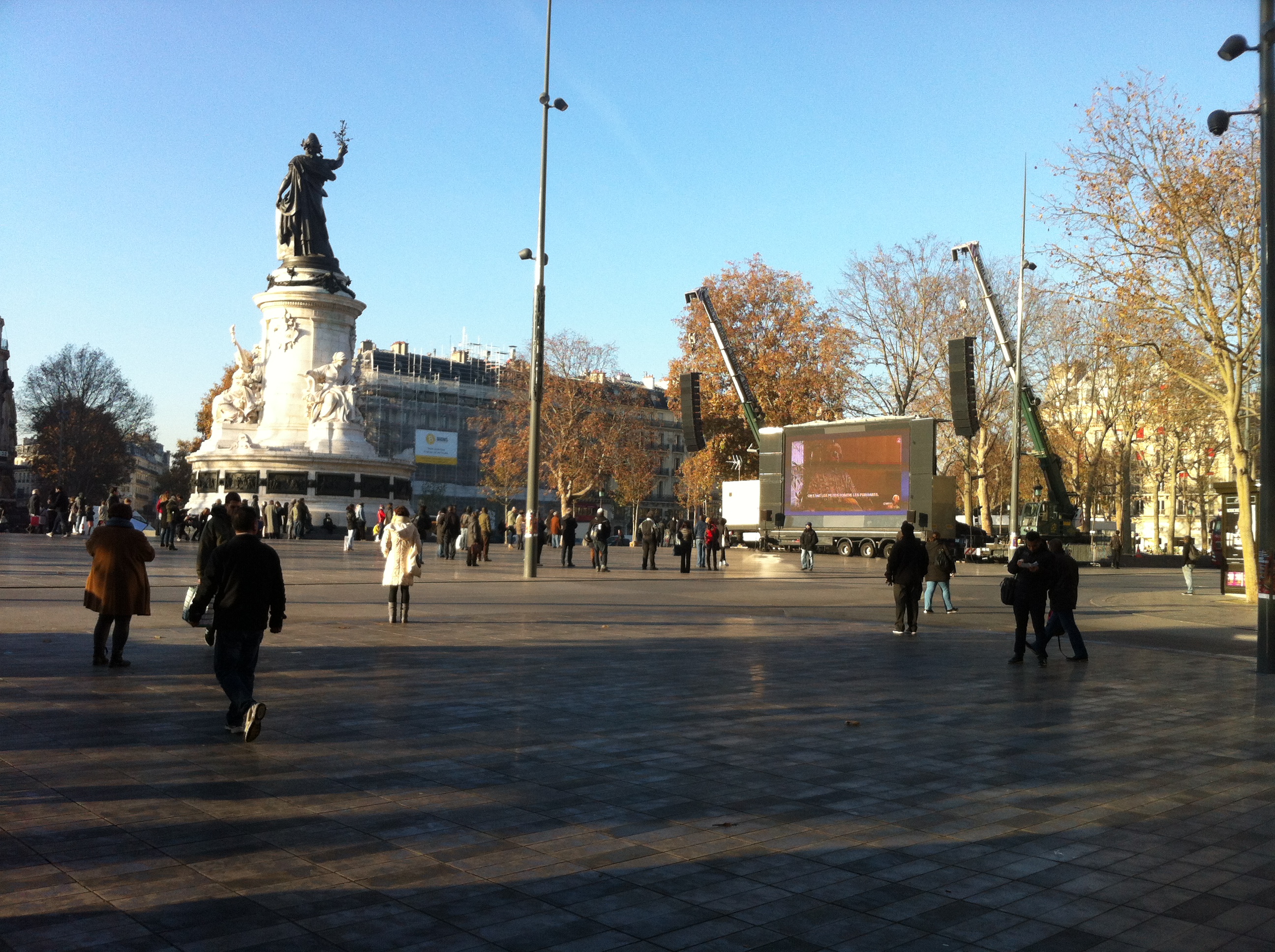Ils étaient 500 000 selon l'Hôtel-de-ville ? Ils étaient 500 000 selon l'Hôtel-de-ville ?