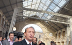 Hollande attention ! Delanoë est le nom de la punition culturelle infligée à Paris ! Hollande attention ! Delanoë est le nom de la punition culturelle infligée à Paris !